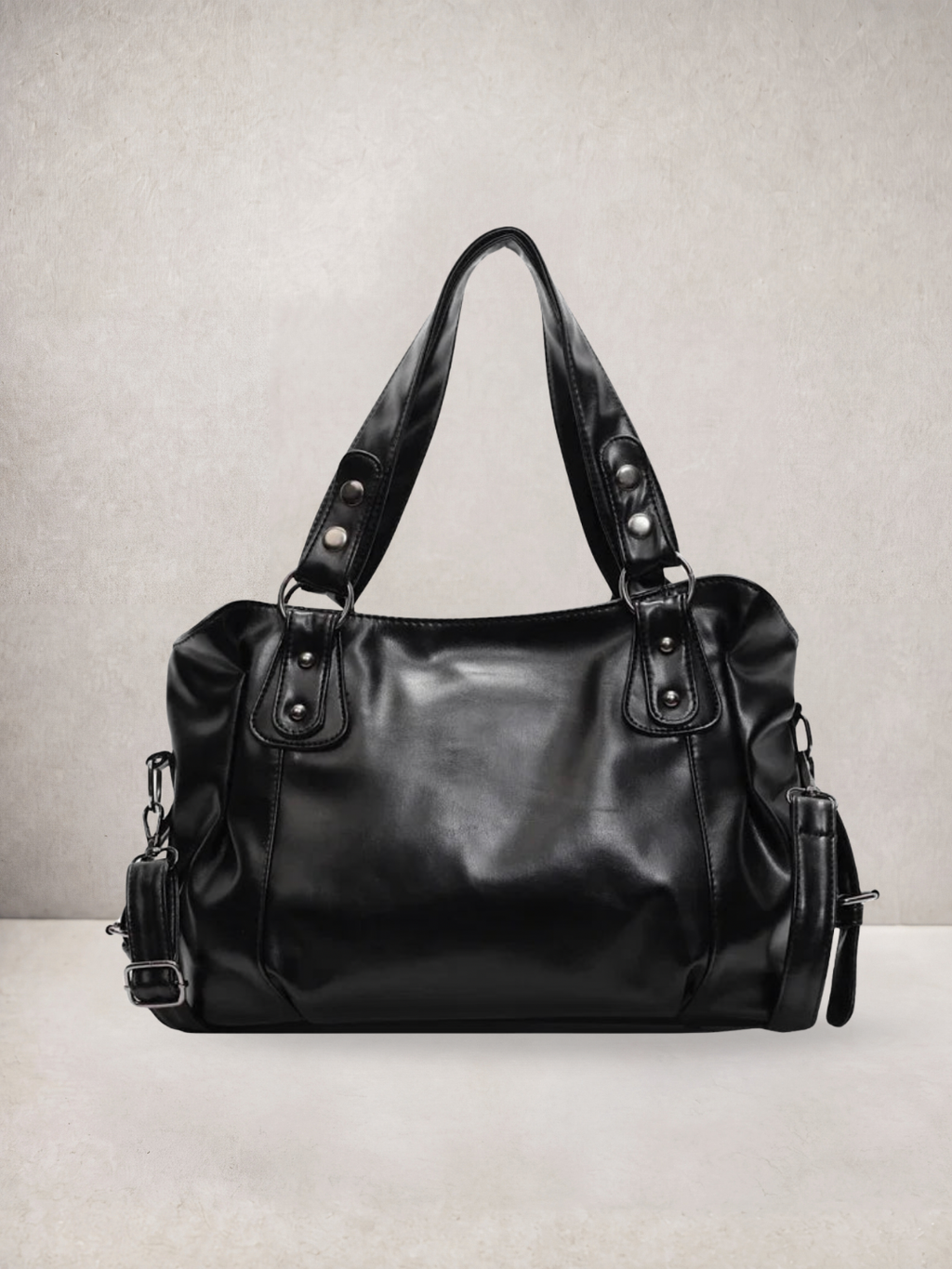 Le Sienne tote bag in black vegan leather, front view