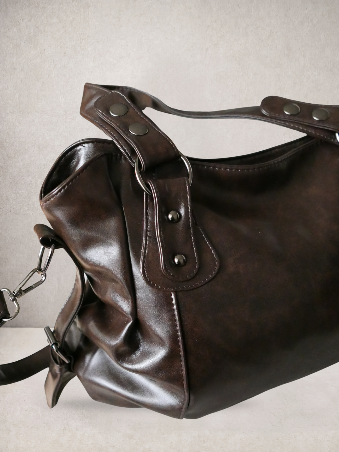 Le Sienne tote bag in coffee vegan leather, side view